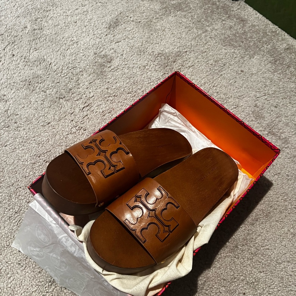 Tory Burch Clogs